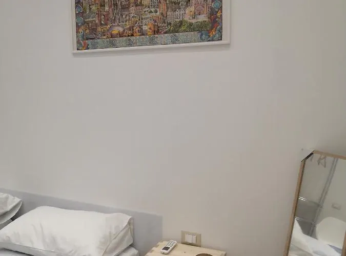 ゲストハウス To Bed